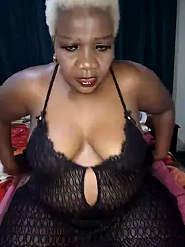 Snapshot of dirasweetlipsxx chatting on June 2026 11:24:02 AM dirasweetlipsxx online show from June 2026 11:24:02 AM