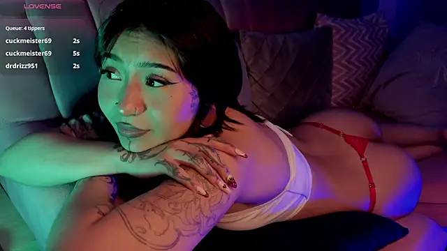 Evangeline bell online show from March 2025 03:40:01 PM