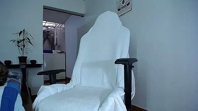 diamond black00 online show from January 2026 08:23:01 PM