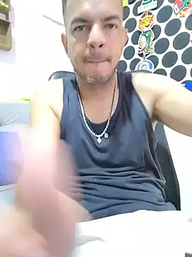 Snapshot of latinmartin73 chatting on June 2026 02:53:01 PM latinmartin73 online show from June 2026 02:53:01 PM