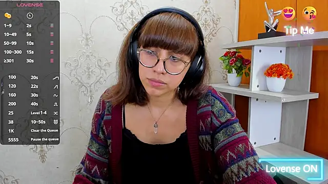 Snapshot of Nataly_Cloud chatting on March 2025 08:28:01 PM Nataly Cloud online show from March 2025 08:28:01 PM