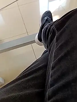 huzi518 online show from November 2025 07:51:02 AM