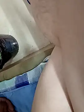 huzi518 online show from April 2026 05:34:01 PM