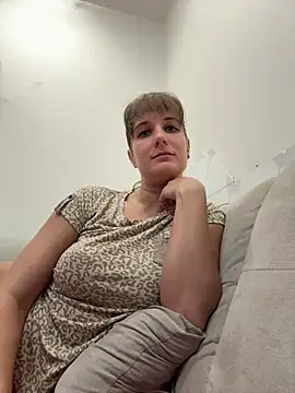 jennifer11772 online show from March 2026 12:34:02 PM