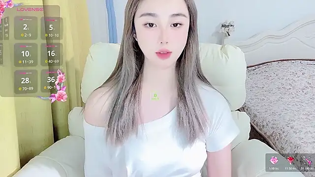 Caitlyn   online show from March 2026 07:08:01 PM