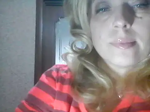 SweetCandy356 online show from February 2025 01:19:02 PM
