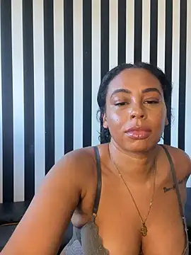 bigbootyjayda online show from February 2025 01:43:02 PM