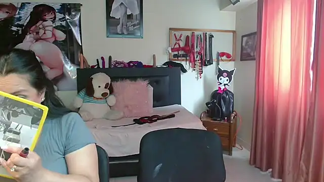 Snapshot of Marilynselxoveanalhard chatting on May 2026 01:50:01 PM Marilynselxoveanalhard online show from May 2026 01:50:01 PM