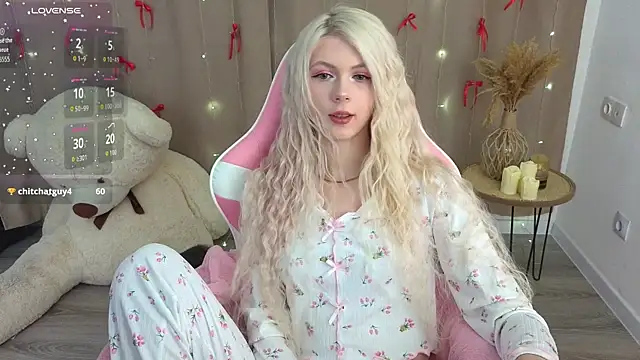 Snapshot of barbieee_b chatting on July 2026 12:09:02 AM barbieee b online show from July 2026 12:09:02 AM