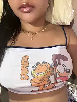 Snapshot of medusahott40 chatting on March 2025 05:06:02 PM medusahott40 online show from March 2025 05:06:02 PM