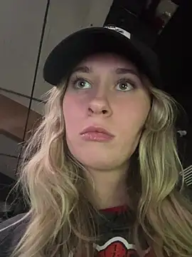 M1ssyk1ssy online show from January 2025 03:07:02 AM