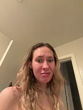 Snapshot of M1ssyk1ssy chatting on May 2026 04:13:01 PM M1ssyk1ssy online show from May 2026 04:13:01 PM