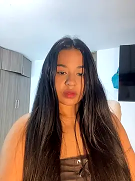 Snapshot of Aitana98_ chatting on October 2025 02:15:01 AM Aitana98  online show from October 2025 02:15:01 AM