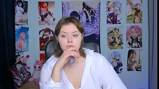 nikole kitt online show from February 2025 01:54:02 AM