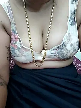 gaurika18 online show from January 2026 11:59:02 AM