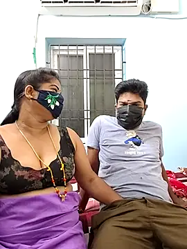 Snapshot of gaurika18 chatting on July 2026 04:45:02 PM gaurika18 online show from July 2026 04:45:02 PM