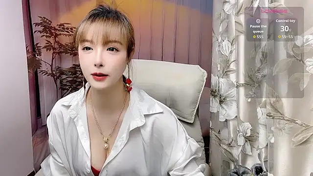 Snapshot of NINIbaby-99 chatting on June 2026 04:38:02 PM NINIbaby-99 online show from June 2026 04:38:02 PM