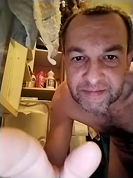 Snapshot of Andrzej-M chatting on March 2026 10:20:01 PM Andrzej-M online show from March 2026 10:20:01 PM