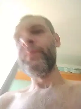 Snapshot of Andrzej-M chatting on May 2026 11:38:01 AM Andrzej-M online show from May 2026 11:38:01 AM