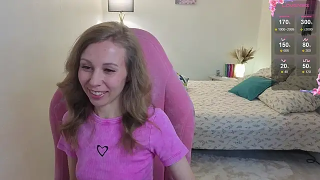 Lill Mary online show from October 2025 03:03:02 AM