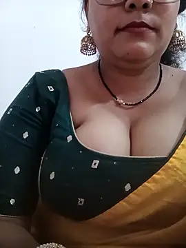 Nyra-23 online show from April 2026 08:45:02 AM