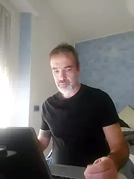 Snapshot of Marcolino183 chatting on March 2025 09:14:01 AM Marcolino183 online show from March 2025 09:14:01 AM