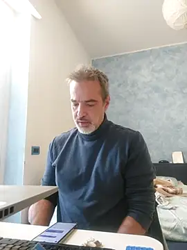 Snapshot of Marcolino183 chatting on November 2025 08:38:01 AM Marcolino183 online show from November 2025 08:38:01 AM