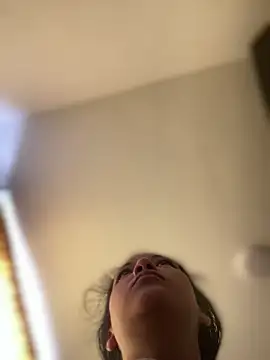 baby lizy online show from March 2026 08:20:02 PM