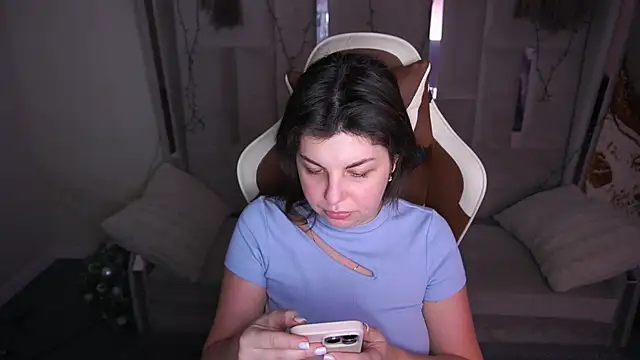 MirandaWong online show from February 2026 05:27:02 AM