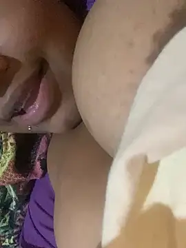 Snapshot of vic_pretynhaa chatting on January 2025 04:24:01 PM vic pretynhaa online show from January 2025 04:24:01 PM