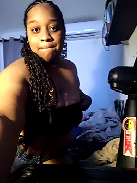 Snapshot of vic_pretynhaa chatting on February 2026 07:29:01 PM vic pretynhaa online show from February 2026 07:29:01 PM