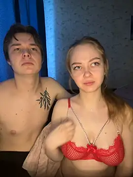 Family-Mm1 online show from February 2025 10:19:01 AM