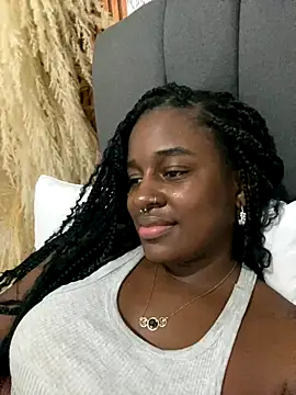 Snapshot of AkiraHomers chatting on December 2024 03:04:01 AM AkiraHomers online show from December 2024 03:04:01 AM