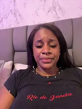 Snapshot of AkiraHomers chatting on January 2025 04:01:01 AM AkiraHomers online show from January 2025 04:01:01 AM