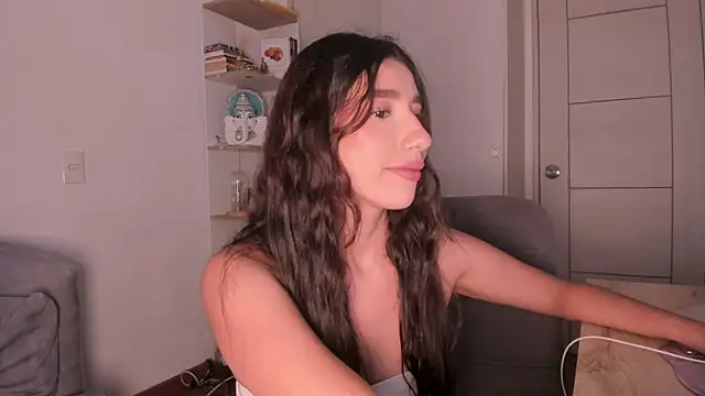 danna davis18 online show from June 2026 08:25:02 PM