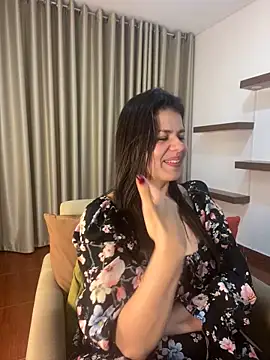 Alice Biel online show from February 2025 03:30:02 AM