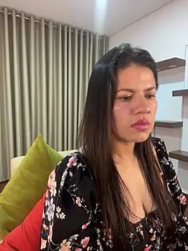 Alice Biel online show from February 2025 12:32:02 AM