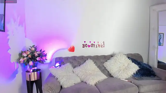 Sofi Vasquez online show from February 2025 09:54:01 PM