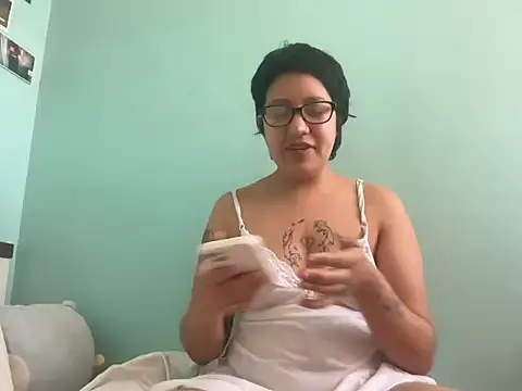 bbymadokaa online show from December 2025 04:47:02 PM