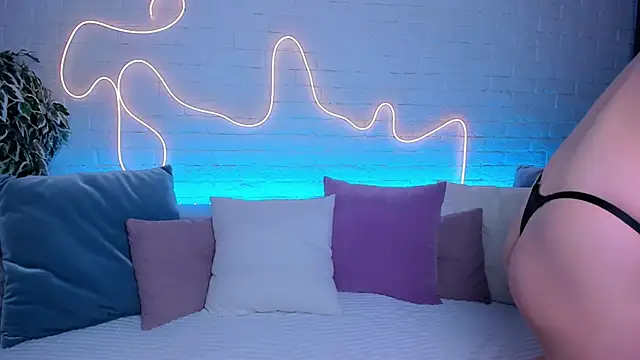 rossy babe  online show from October 2025 12:14:01 AM