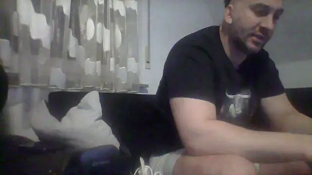 Snapshot of NewyorkDimi chatting on December 2024 06:17:02 AM NewyorkDimi online show from December 2024 06:17:02 AM