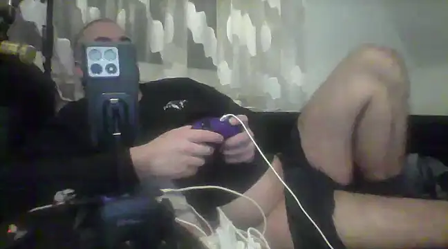 Snapshot of NewyorkDimi chatting on January 2025 04:12:01 AM NewyorkDimi online show from January 2025 04:12:01 AM