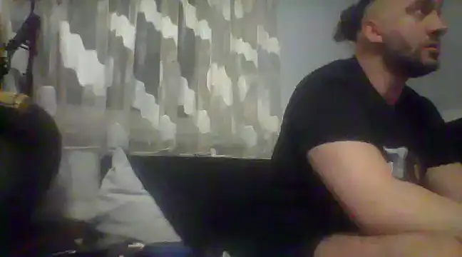 Snapshot of NewyorkDimi chatting on January 2025 01:39:02 AM NewyorkDimi online show from January 2025 01:39:02 AM