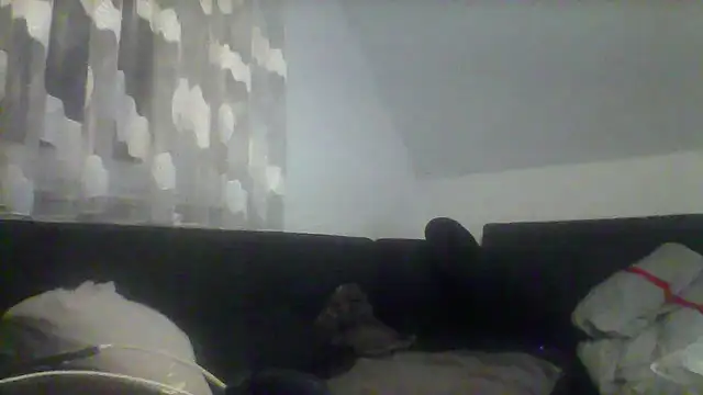 Snapshot of NewyorkDimi chatting on February 2025 11:47:01 PM NewyorkDimi online show from February 2025 11:47:01 PM