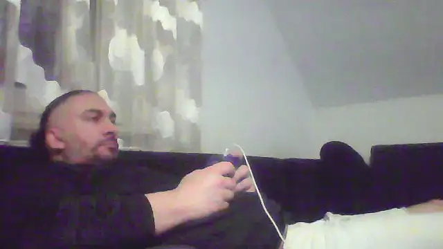 Snapshot of NewyorkDimi chatting on February 2025 11:48:02 PM NewyorkDimi online show from February 2025 11:48:02 PM