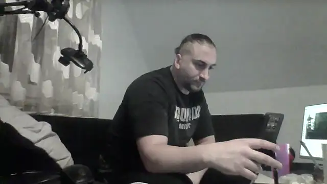 NewyorkDimi online show from November 2025 04:11:02 AM