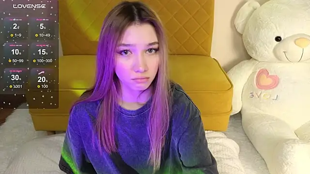 LuxuryGirl   online show from January 2025 11:20:02 AM