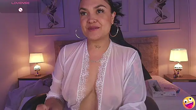 lyn adamns online show from February 2025 09:14:02 PM