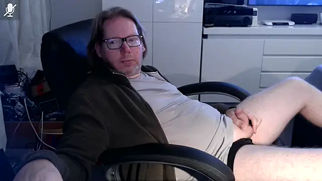 VSteph online show from November 2025 10:32:02 PM