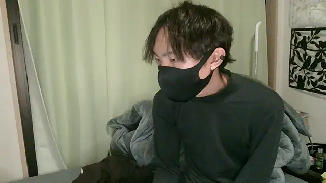 UKI06 online show from December 2024 12:49:02 PM